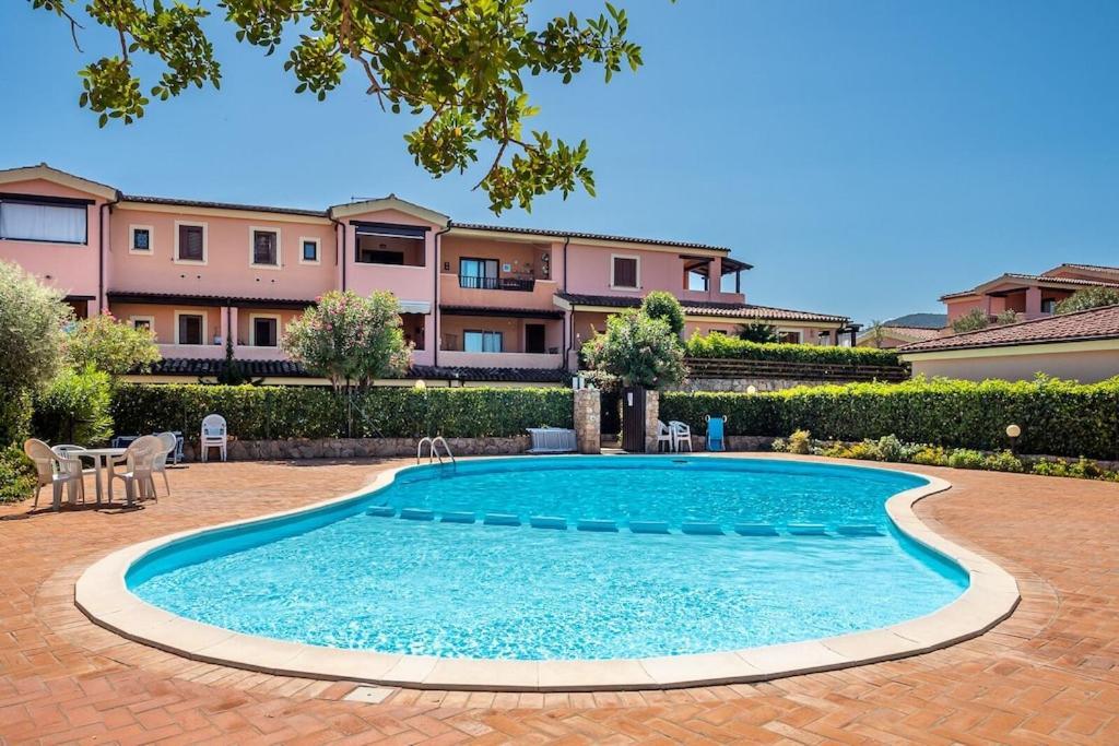 House In Residence With Swimming Pool 2 Km From The Sea Мурта-Марія Екстер'єр фото